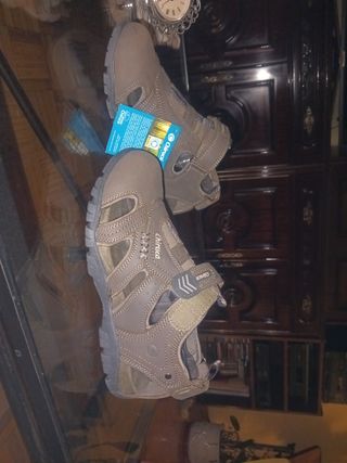 Sandalias ChirucaTrekking marrón - Talla 39 nuevas