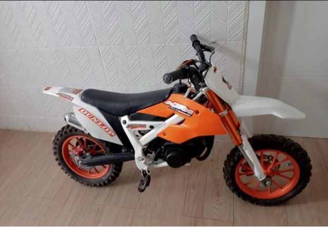 Minimotocross infantil