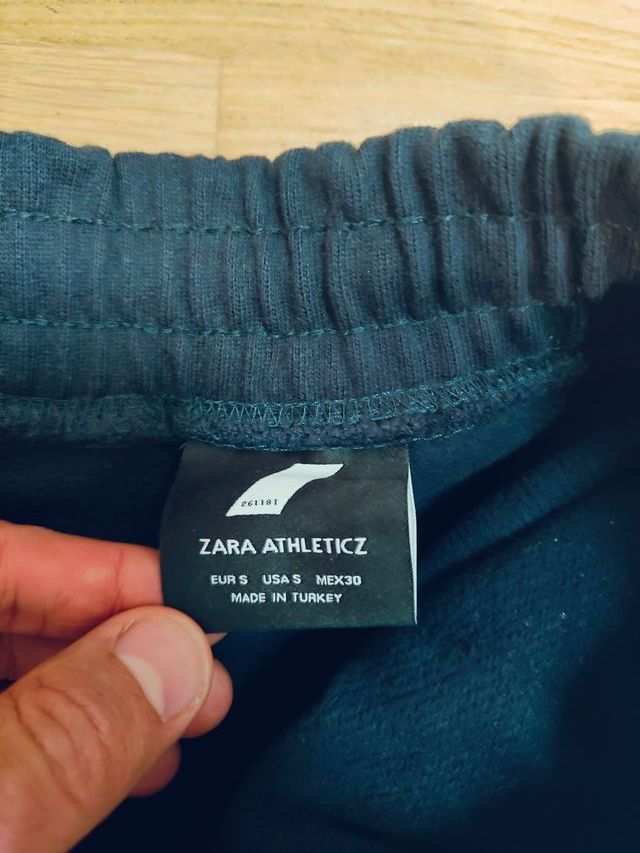 Joggers Zara Athletic azul talla S