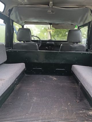 Land Rover Defender motor 200 2004