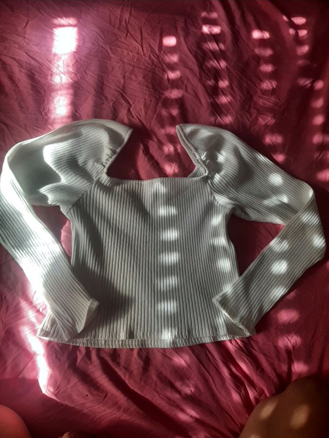 Jersey blanco cuello con pico talla S