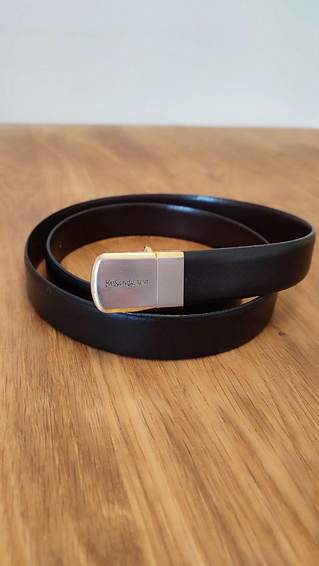 Cinturón Yves Saint Laurent vintage