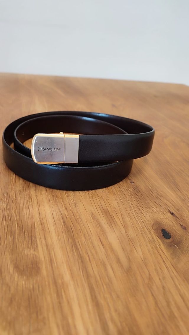 Cinturón Yves Saint Laurent vintage