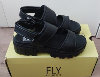 Sandálias Fly London 39 - Pretas