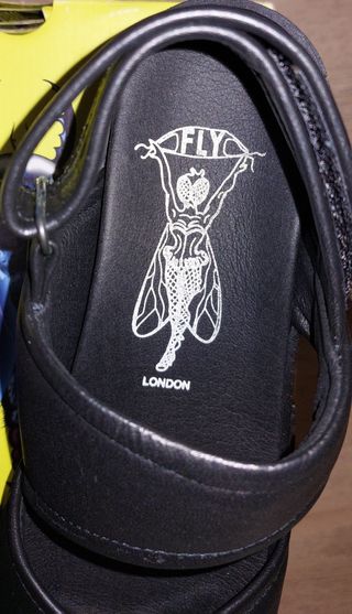 Sandálias Fly London 39 - Pretas