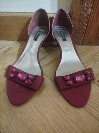 Sandalias Tintoretto rojas mujer T. 40 tacon 4 cm.