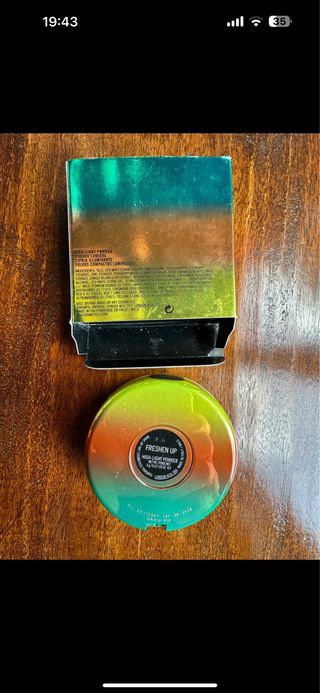 Iluminador MAC Cosmetics - Freshen Up
