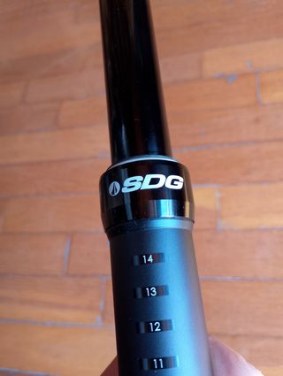 SDG Tellis V2 Tija Sillín 150mm telescopica 