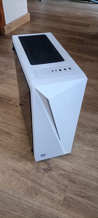 Torre PC NFORTEc blanca