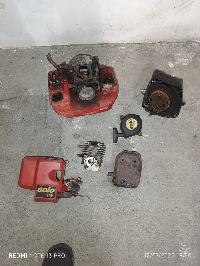 Desbrozadora SOLO 140 piezas
