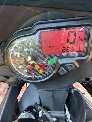 Moto Aprilia Tuono 125 