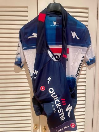 conjunto ciclismo Soudal Quick-Step
