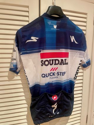 conjunto ciclismo Soudal Quick-Step