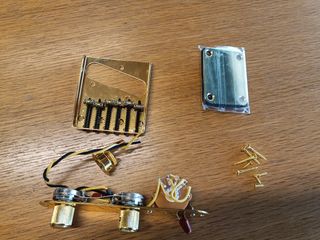 Placa puente Telecaster dorada