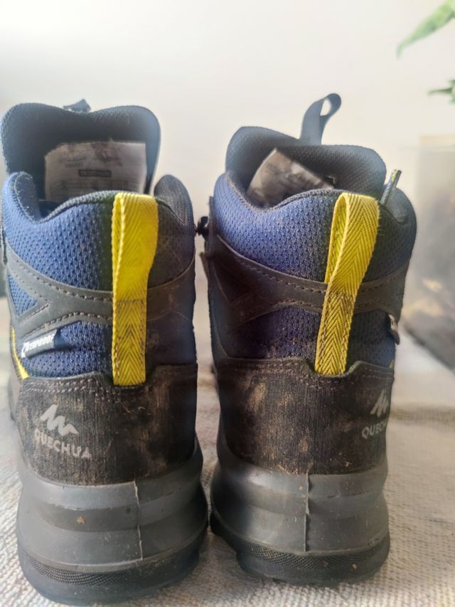 BOTAS MONTAÑA NIÑO