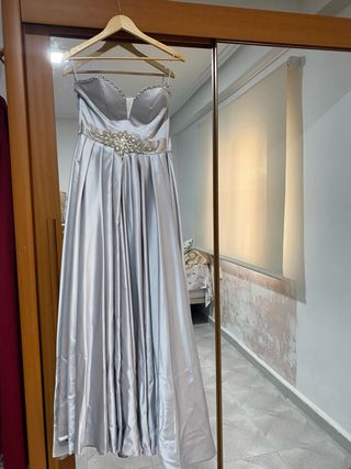 Vestido plata quinceañera