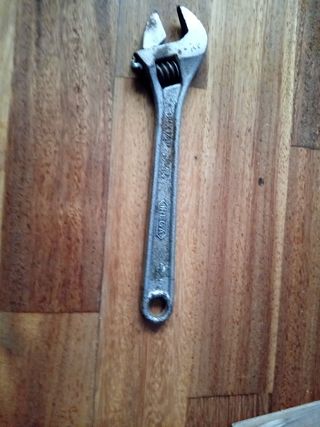 Llave inglesa 1/2 - herramienta