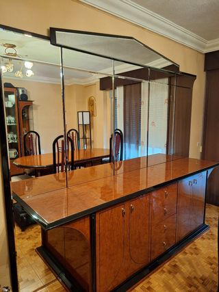 Mueble mural con espejos