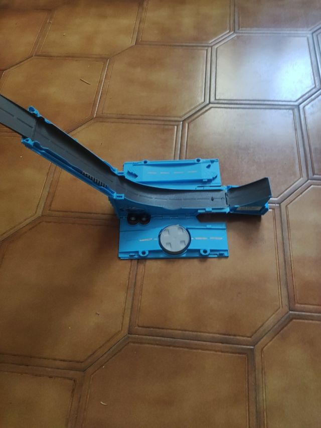 Remolque Dinoco King 43 de Cars.