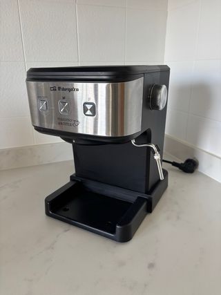 Cafetera Espresso Orbegozo Máximo Aroma