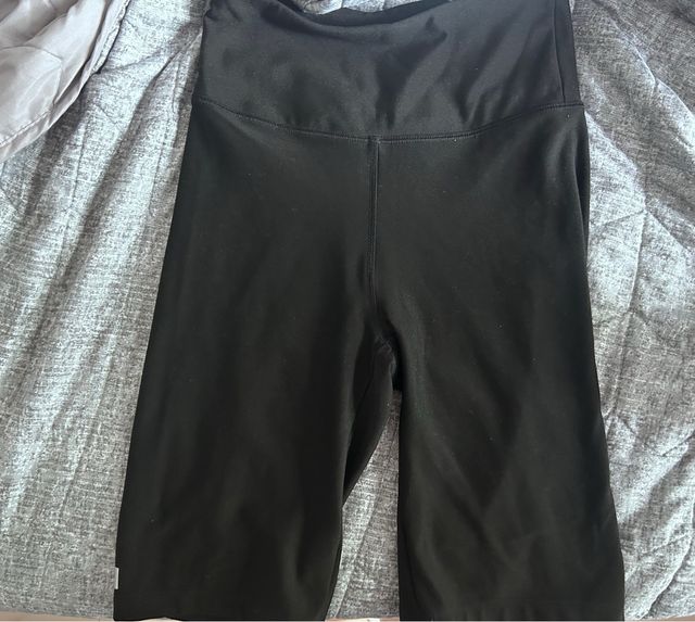 Shorts deportivos Domyos negros