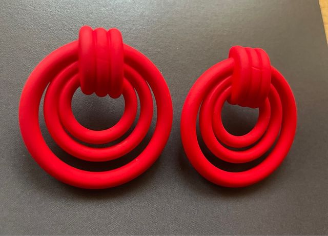 Pendientes circulos rojos