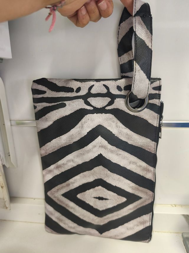 Bolsos animal print: Zebra & Serpiente