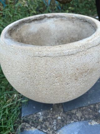 Macetero piedra beige