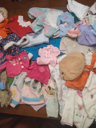 Ropa para muñecos - 45 piezas