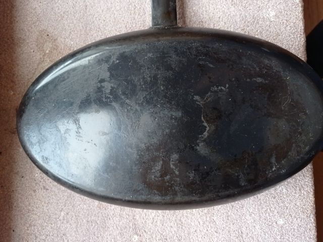 Panela de ferro ovalada antiga