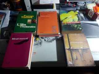 Libros Lectura Escolares
En Catalan y Castellano 