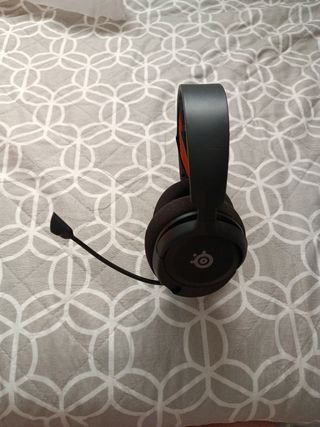 SteelSeries Arctis Nova 1: Auriculares gaming