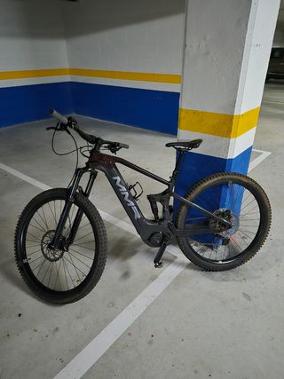 Bicicleta eléctrica MMR X-Bolt 140 00 2024
 rojo