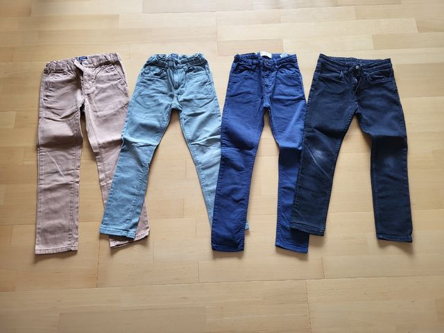 4 pantalones niño 6-7 años - Varios colores