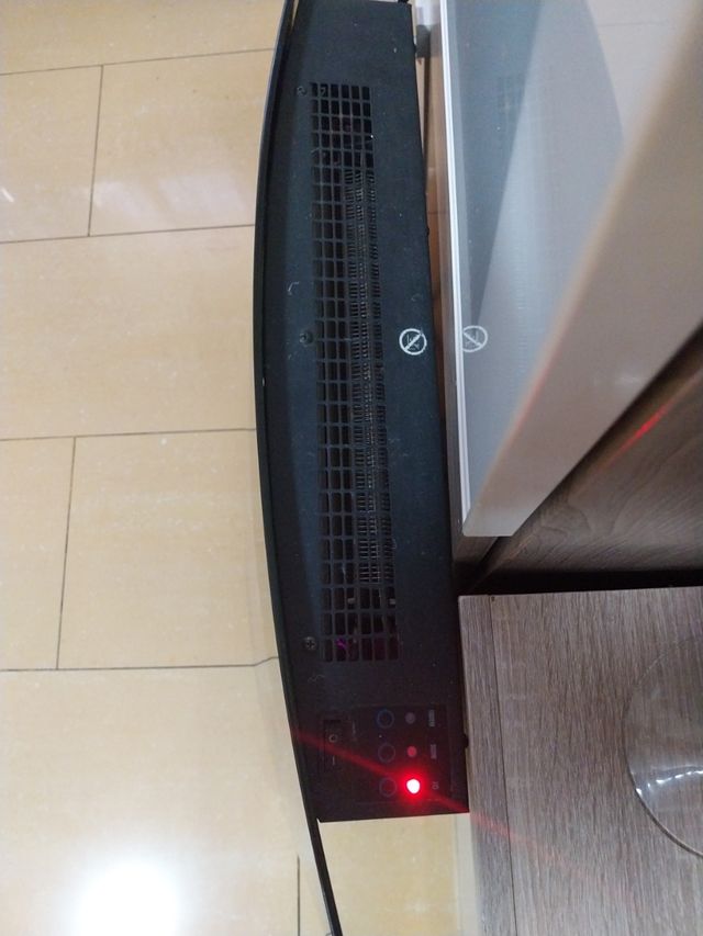 Chimenea eléctrica decorativa negra función estufa