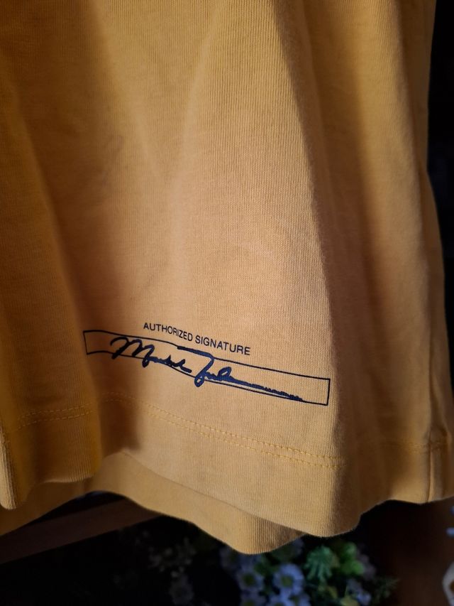 Camiseta Air Jordan Flight Club amarilla