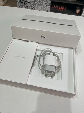 iPad 9ª generación + teclado Logitech