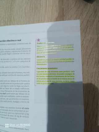 Economía. 1 Bachillerato. Savia (Spanish Edition)