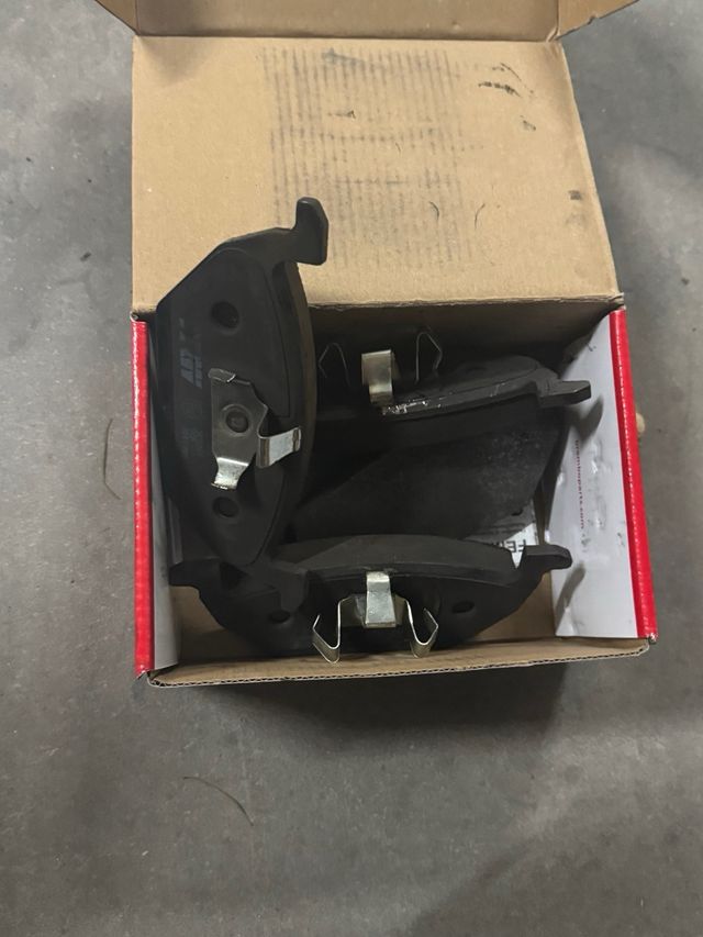 Discos freno Brembo + pastillas