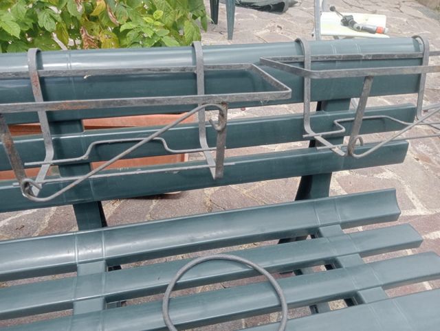 Supporto per vasi in ferro battuto