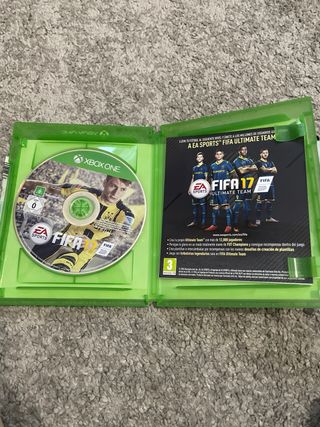FIFA 17 Xbox One - Incluye Ultimate Team Legends