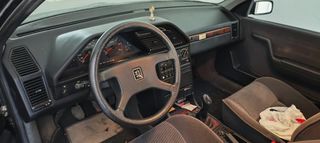 Peugeot 605 SRdt 