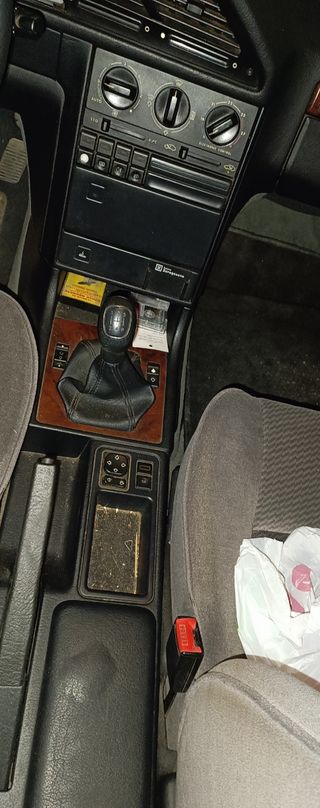 Peugeot 605 SRdt 