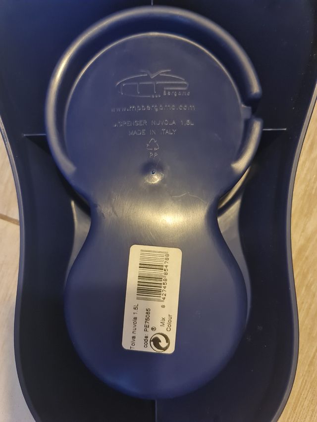 Bebedero tolva 1.5L para mascotas