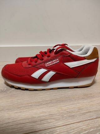 Zapatillas Reebok Rewind Run rojas