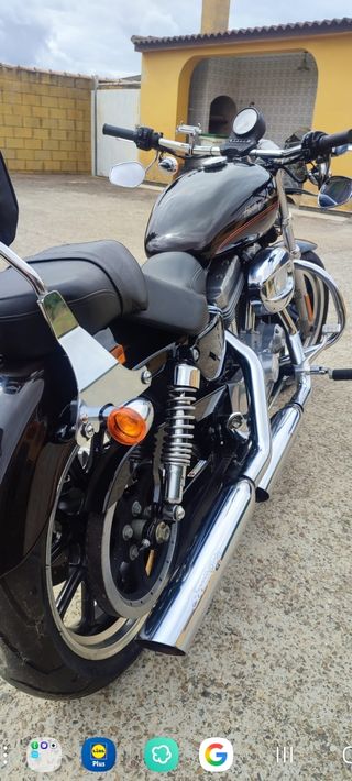 Harley Davidson 883L Superlow