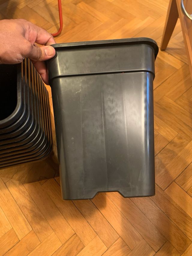 12 Macetas Plásticas Negras