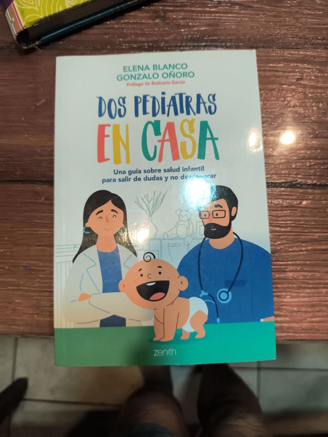 Dos pediatras en casa - Libro