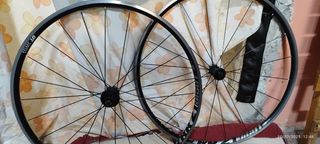 Cerchi DT Swiss R21: 2 ruote