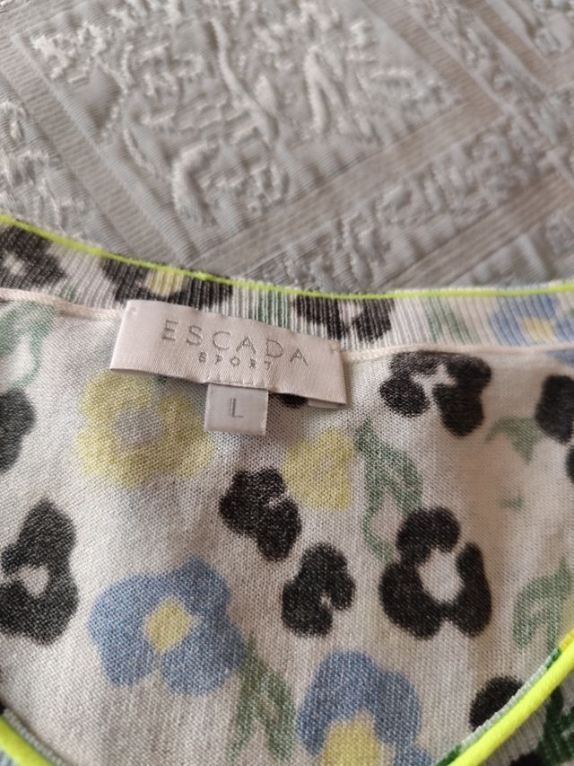 Camiseta Escada nueva TL